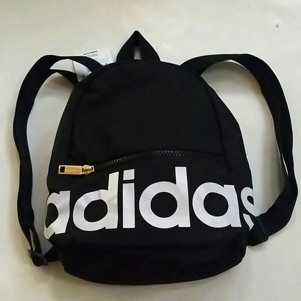 adidas- small bagpack